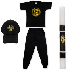 ΠΑΙΔΙΚΟ ΣΕΤ ΚΟΝΤΟΜΑΝΙΚΟ-ΦΟΡΜΑ ΜΕ ΚΑΠΕΛΟ COBRA KAI + ΛΑΜΠΑΔΑ ΠΑΙΔΙΚΟ ΣΕΤ ΚΟΝΤΟΜΑΝΙΚΟ-ΦΟΡΜΑ ΜΕ ΚΑΠΕΛΟ COBRA KAI + ΛΑΜΠΑΔΑ